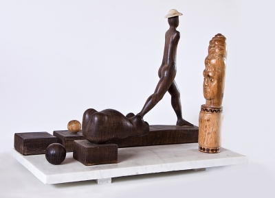 “In the Presence of (Head)”   1982-84   various woods on Marble   36x53x25cm