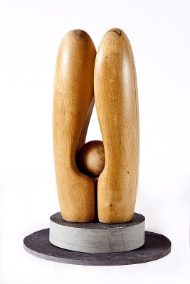 “Coupled”   1985   Sycamore   16x7x6cm 